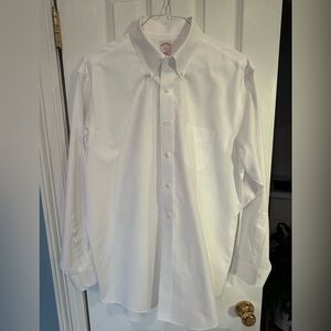 Brooks Brothers Men’s dress shirt